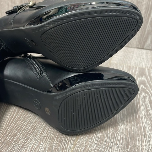 NWT East 5th EF Emmelie Black Booties Memory Foam Buckle Heeled 6 - Picture 13 of 16